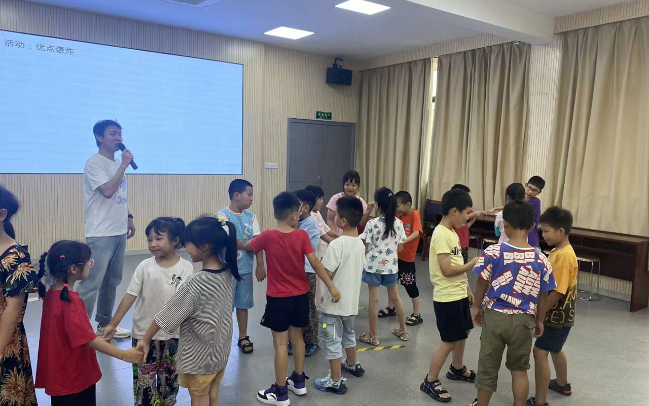 滨江龙观乡中心学校